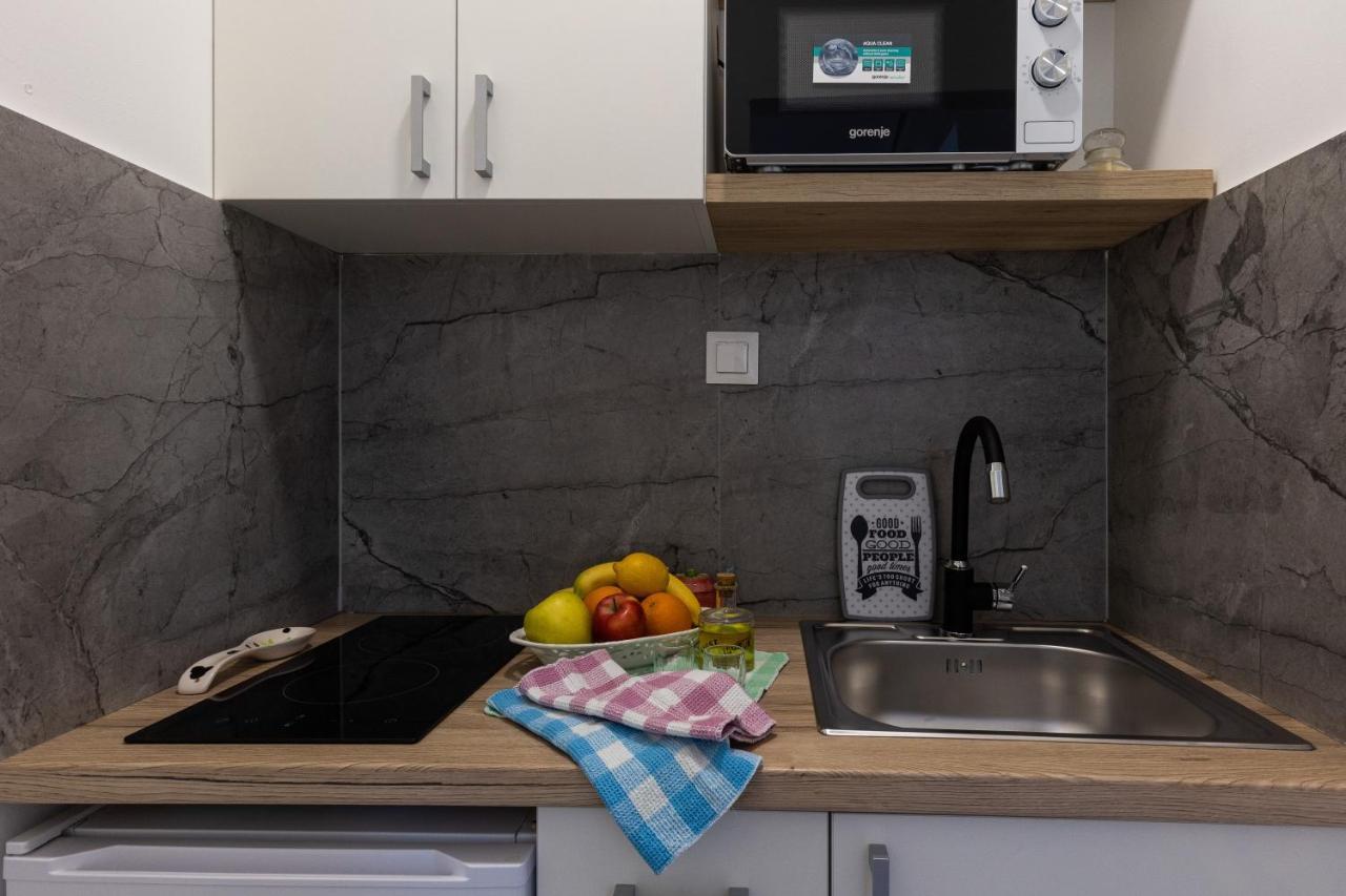 Apartment Alpha And Studio Simba Dubrovnik Exterior photo